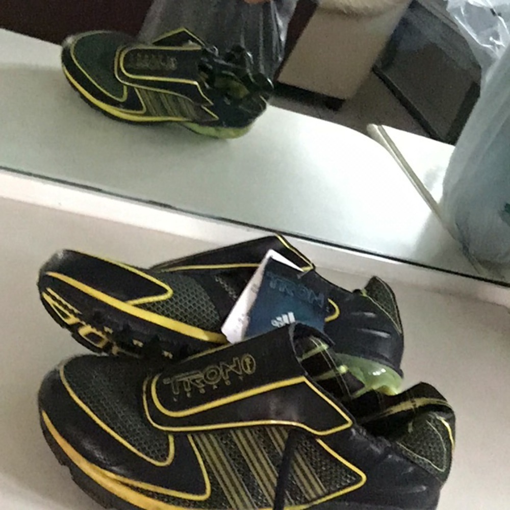 Disney tron j